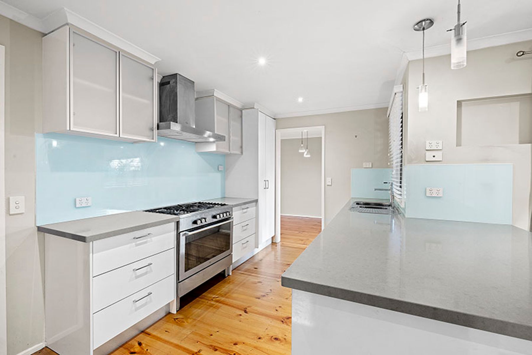 8 Oaktree Road, Croydon North, VIC 3136, Croydon North - Thumbnail 6