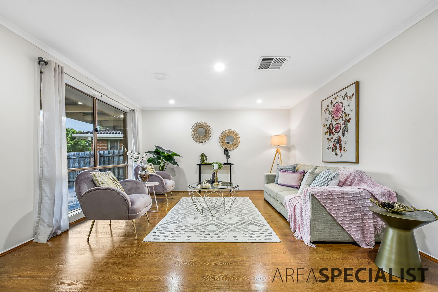 15 Godwin Crescent, Cranbourne North, VIC 3977, Cranbourne North - Thumbnail 2