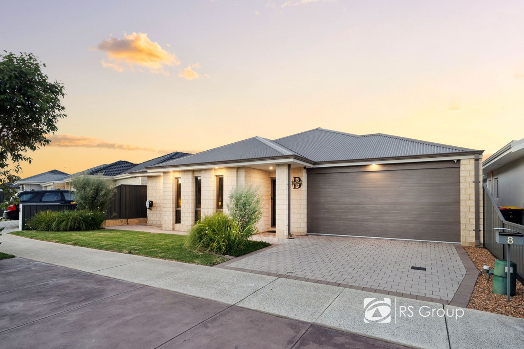 8 Breccia Grove, Piara Waters WA 6112, Piara Waters - Thumbnail 2