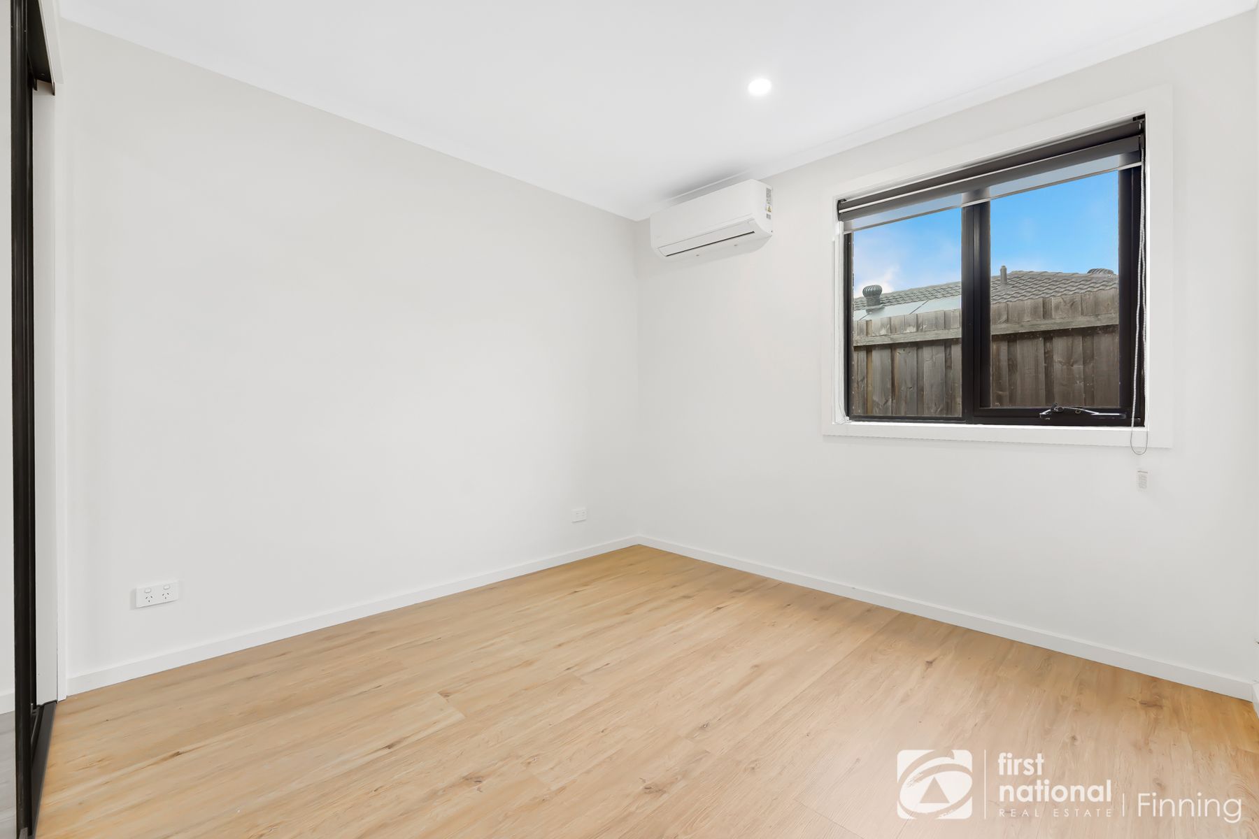 2/3 Hazelwood Avenue, Cranbourne North VIC 3977, Cranbourne North - Thumbnail 7