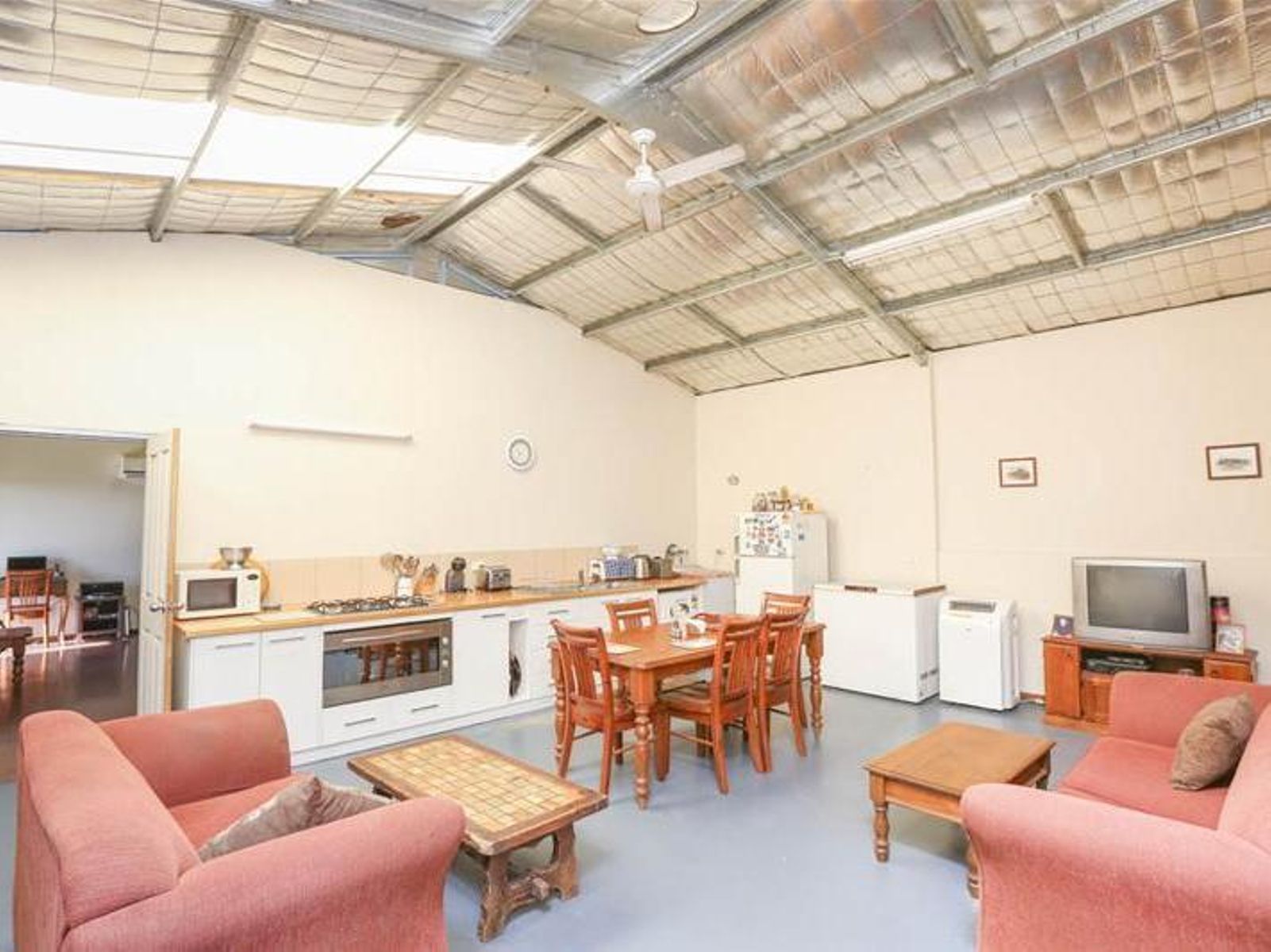 221 Cowanna Avenue, Merbein South - Thumbnail 4