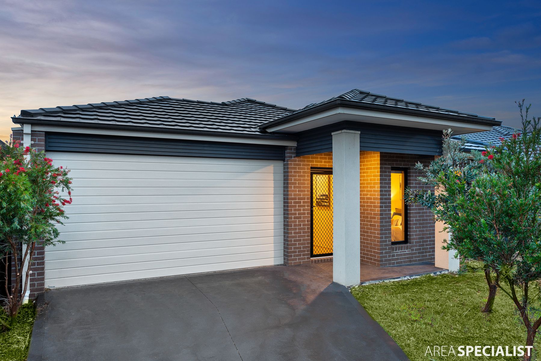 40 Terrene Terrace, Point Cook, VIC 3030, Point Cook - Thumbnail 3