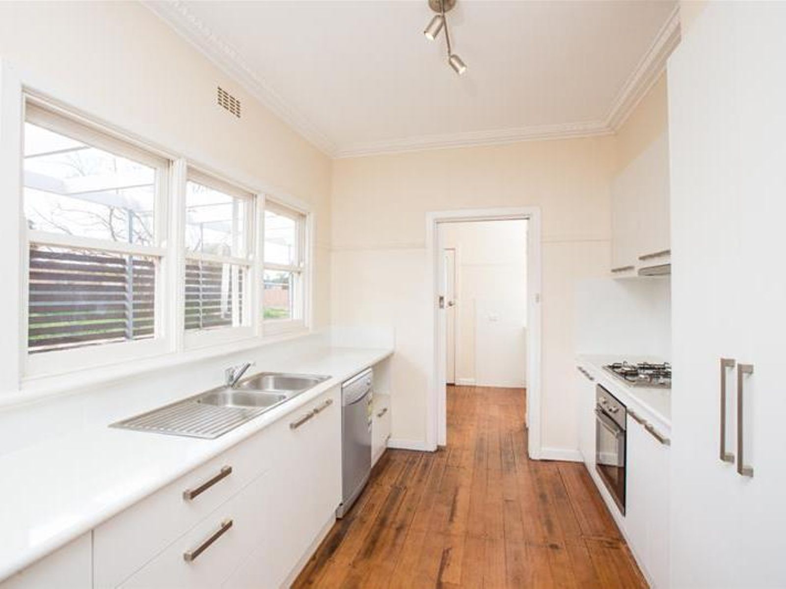 666 Koorlong Avenue, Irymple - Thumbnail 4