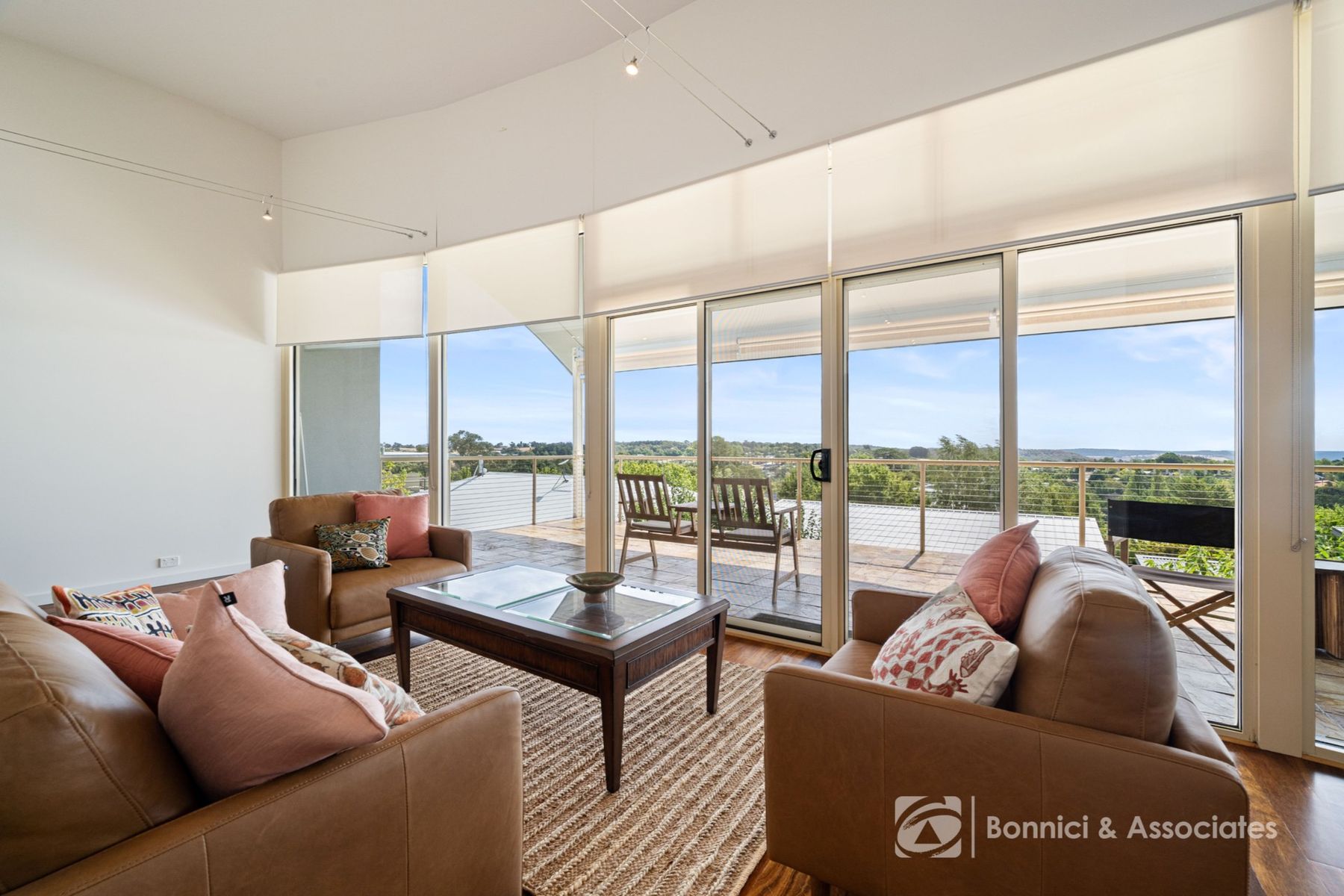 16 Warner Road, Beechworth VIC 3747, Beechworth - Thumbnail 2