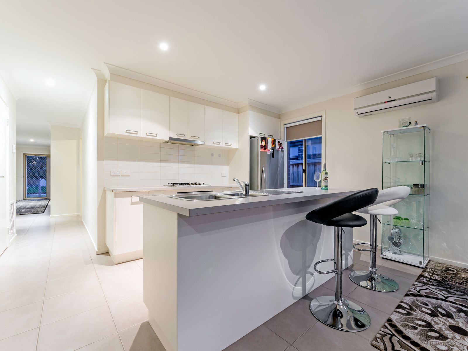 9 Plume Place, Point Cook VIC 3030, Point Cook - Thumbnail 7