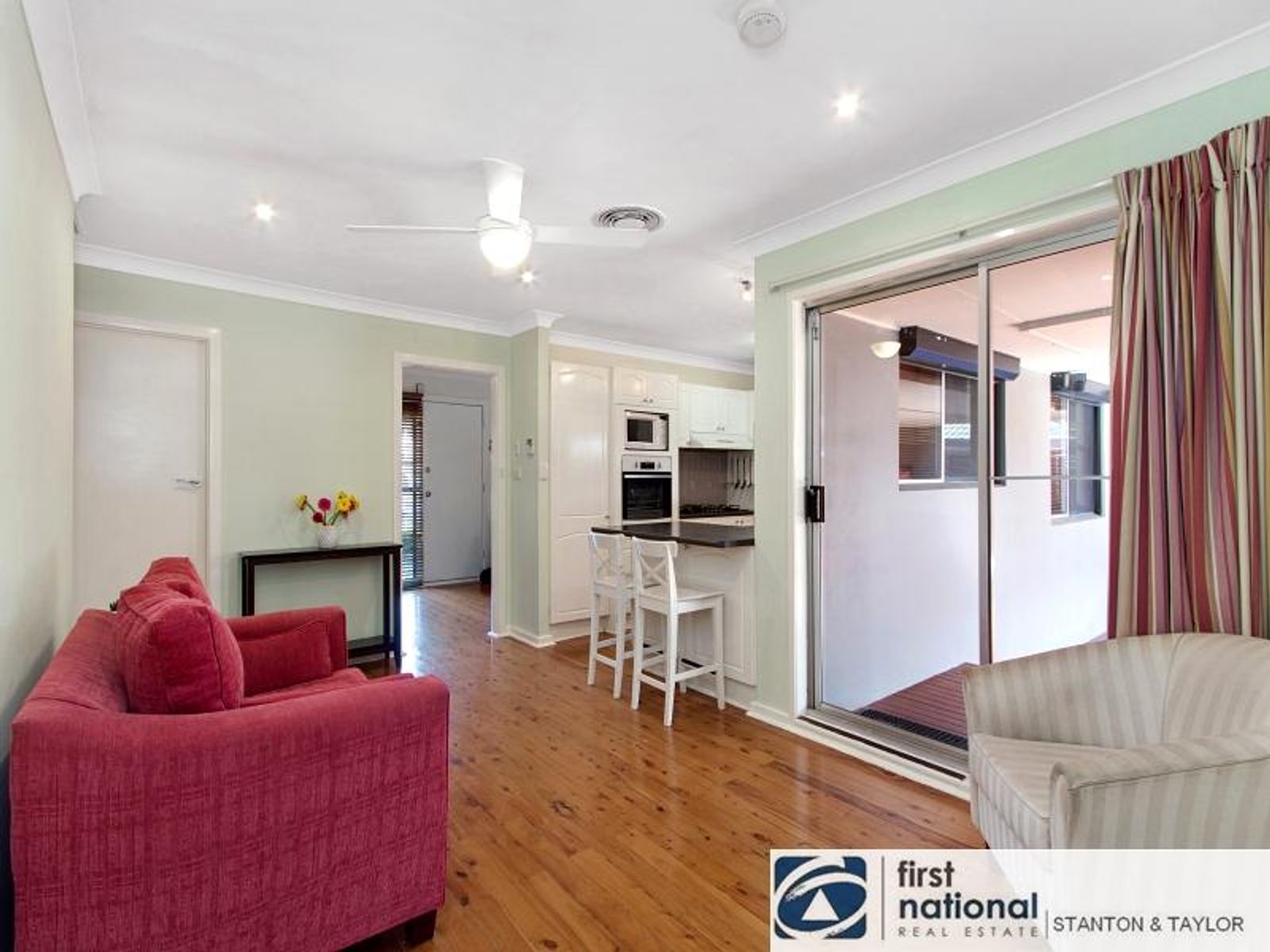 7 Victory Street, South Penrith - Thumbnail 2