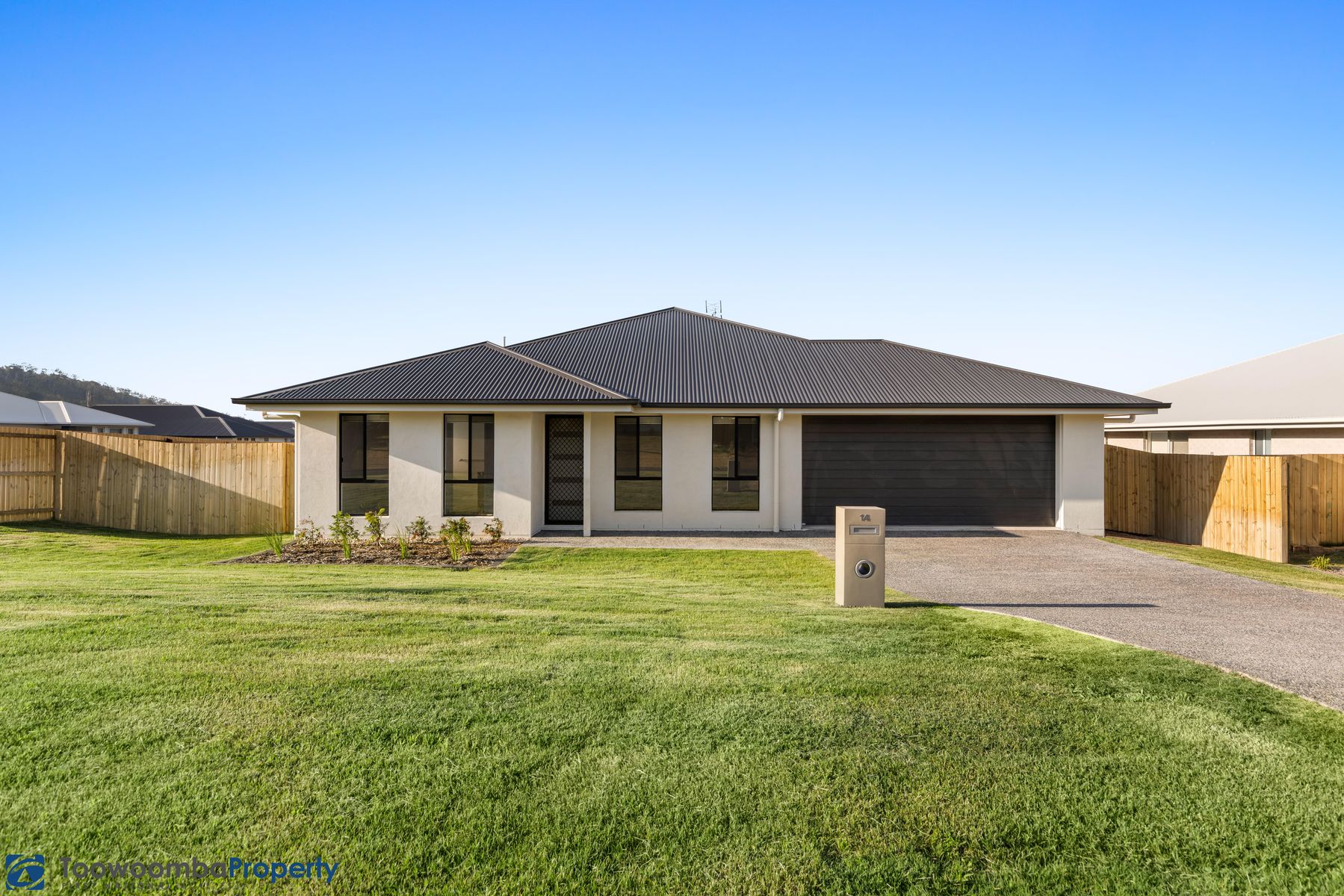 14 Vanessa Crescent, Cotswold Hills QLD 4350