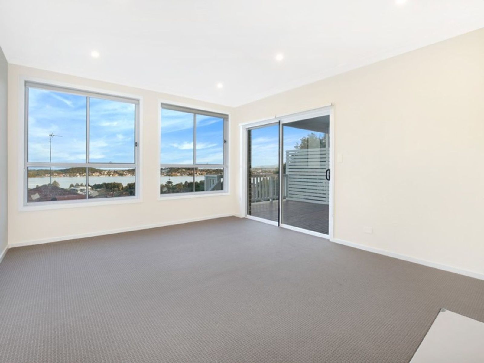 1/3 Vermont Road, Warrawong NSW 2502, Warrawong - Thumbnail 3