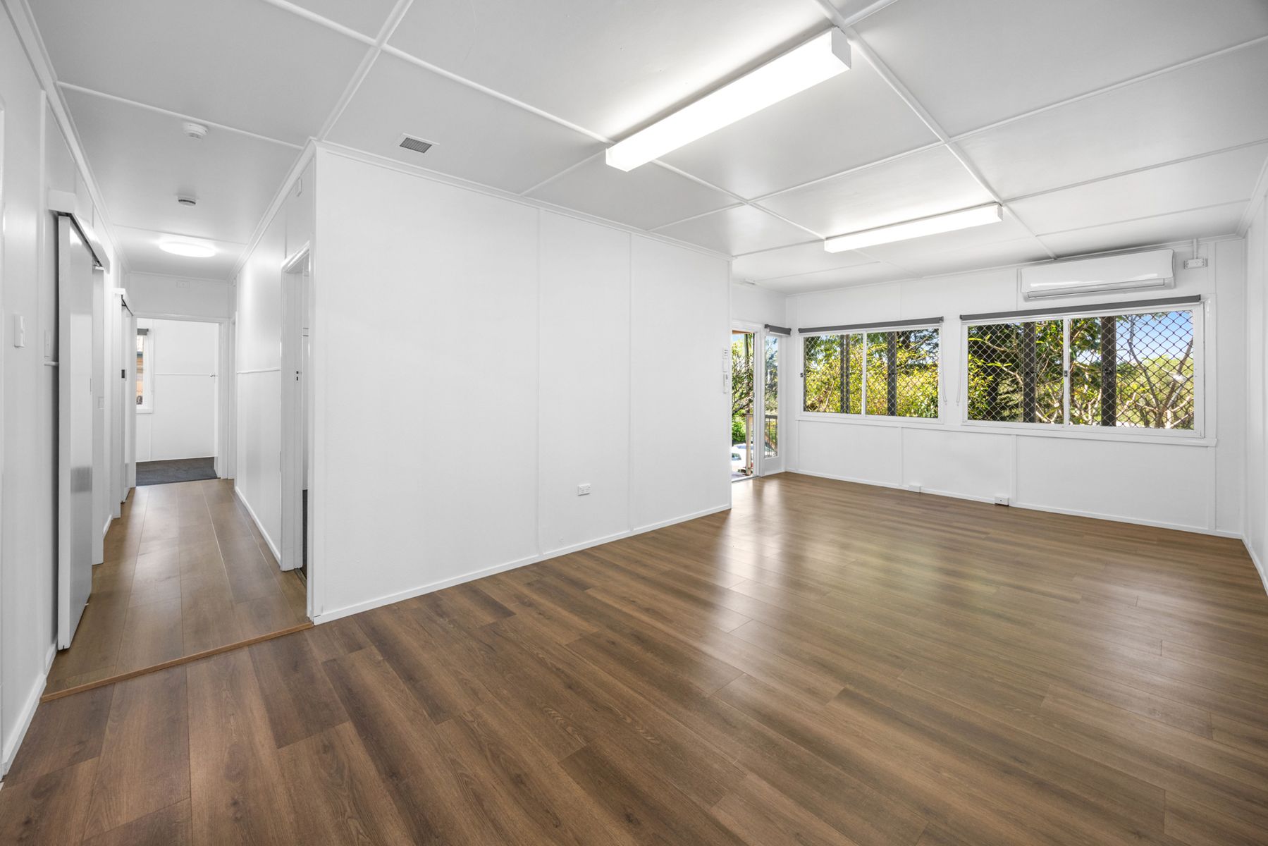 7 Waterfall Road, Nambour QLD 4560, Nambour - Thumbnail 2