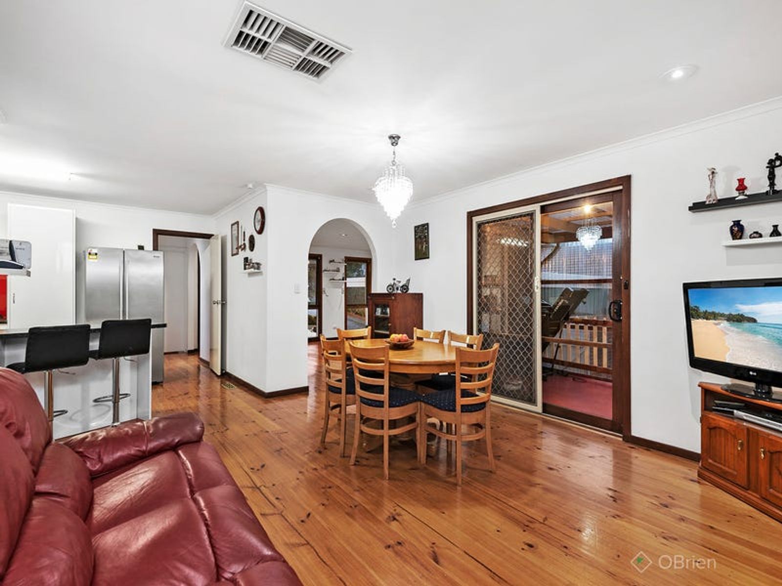 9 Sienna Crescent, Endeavour Hills, VIC 3802, Endeavour Hills - Thumbnail 4