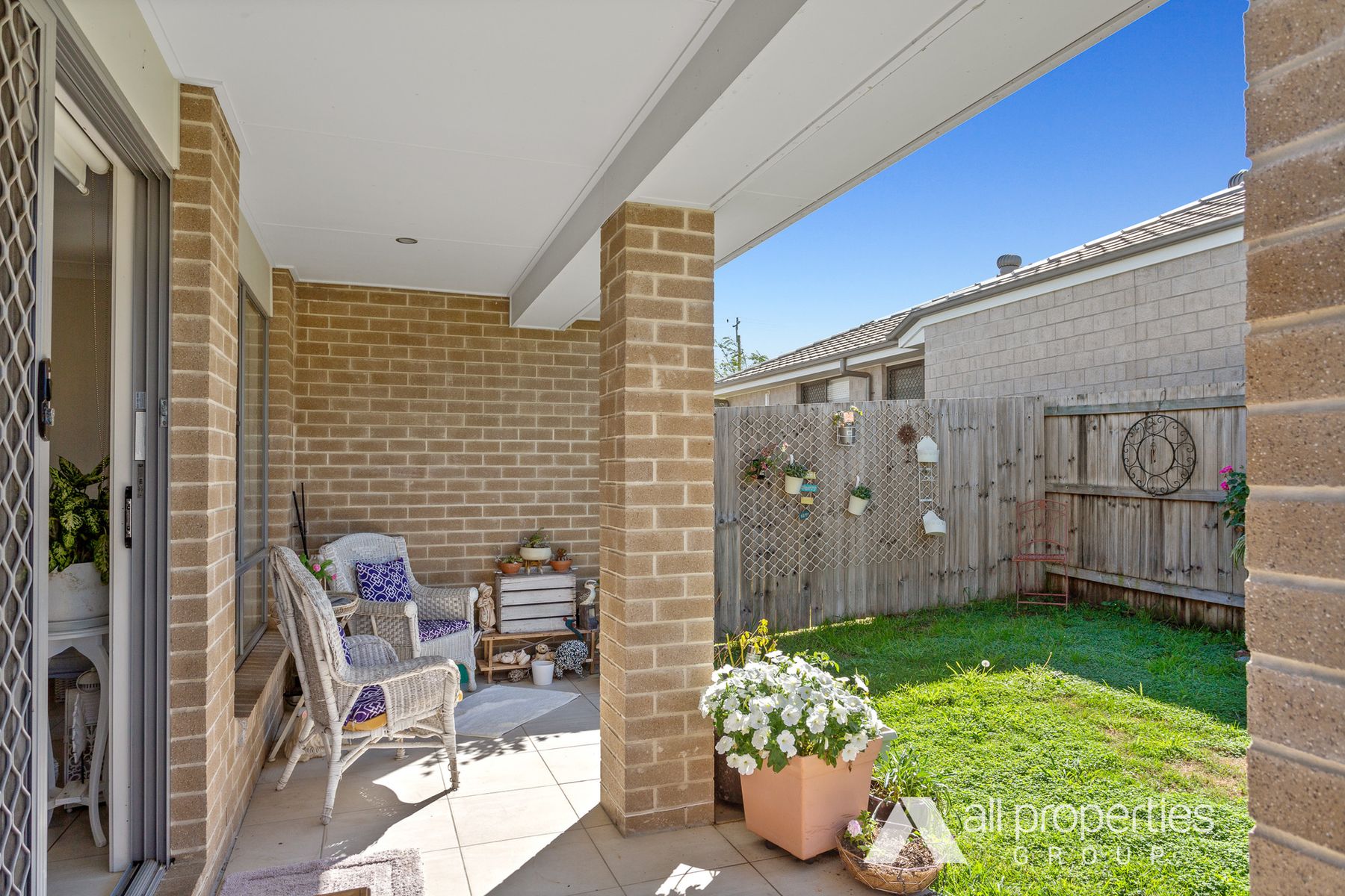 8 Foster Circuit, Hillcrest, QLD 4118, Hillcrest - Thumbnail 8