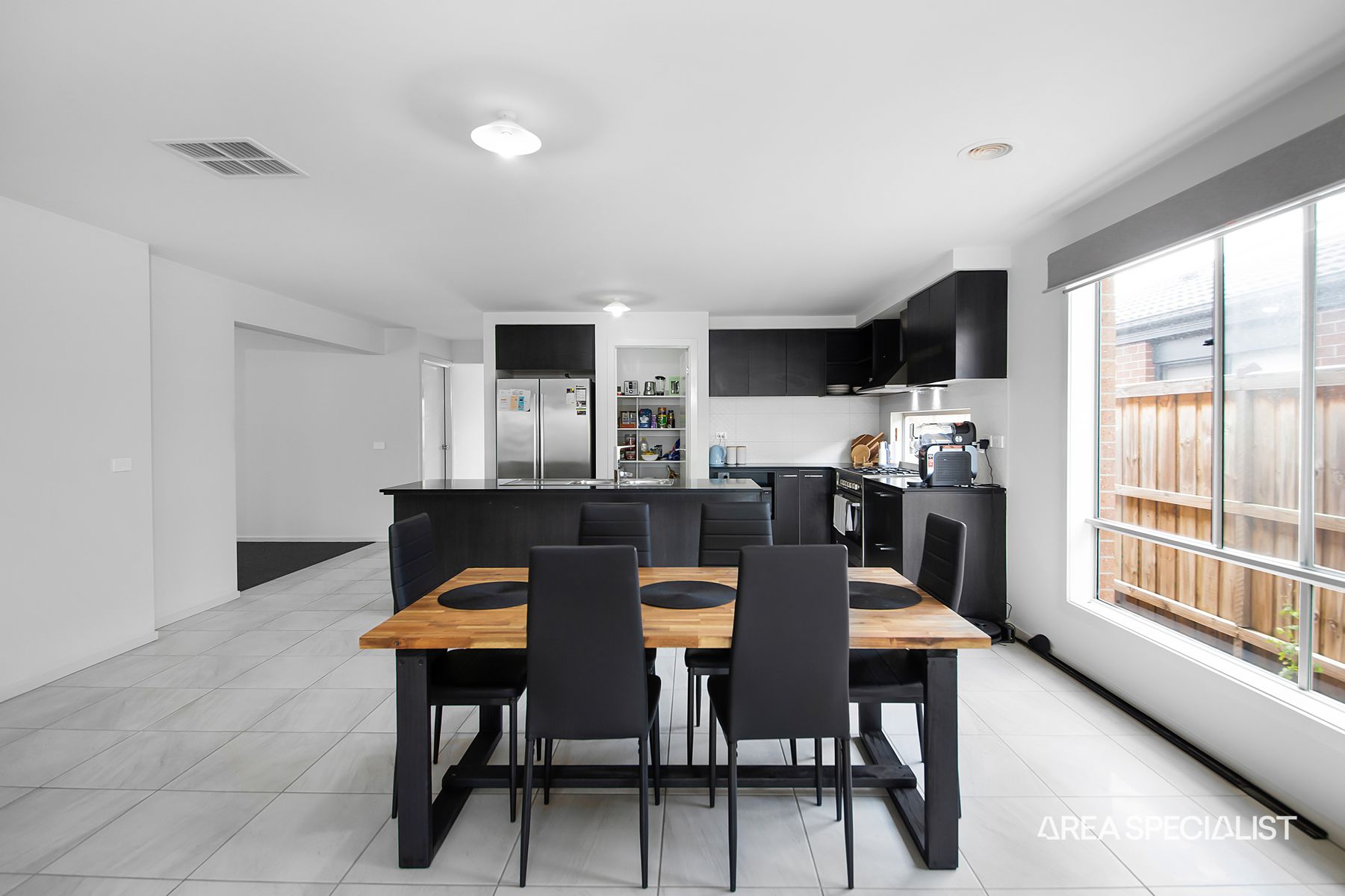 16 RENOIR AVENUE, Pakenham, VIC 3810, Pakenham - Thumbnail 6