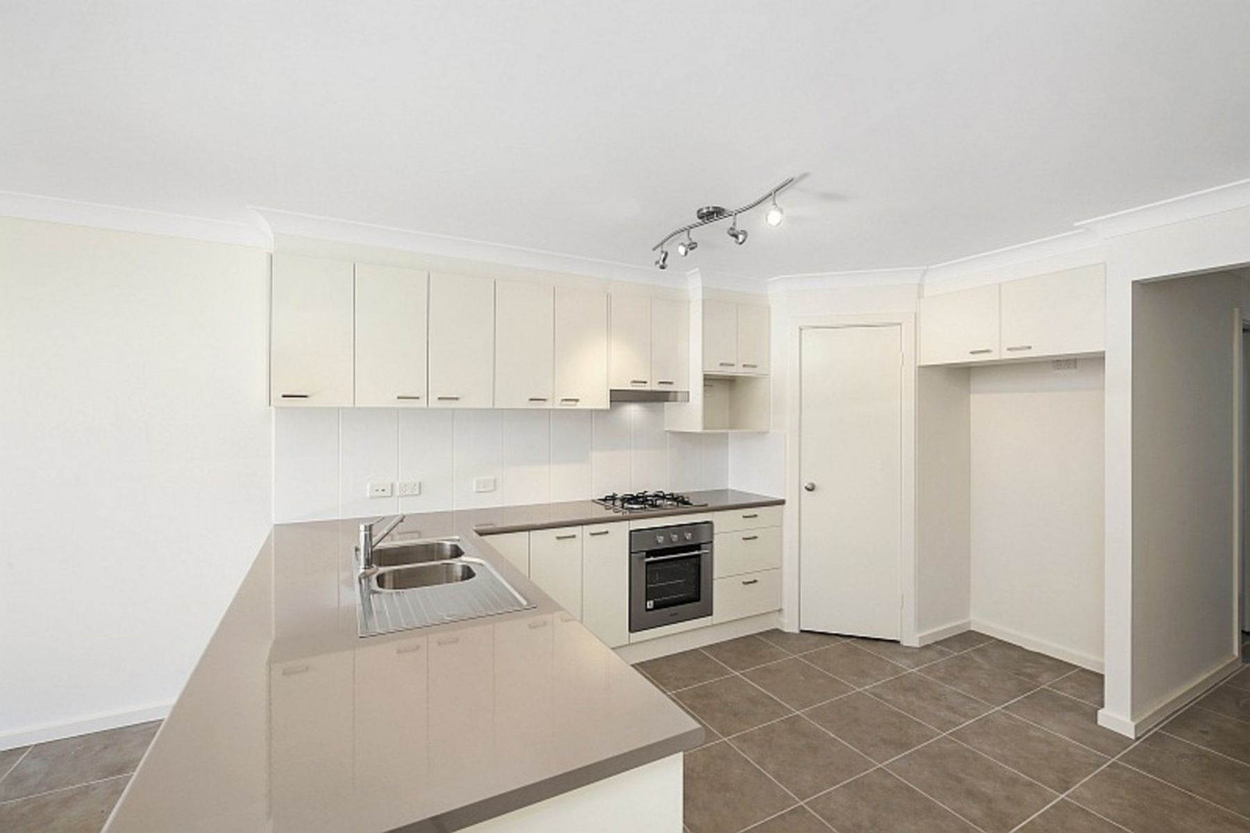 2/7 Ferrous Close, Port Macquarie NSW 2444, Port Macquarie - Thumbnail 4