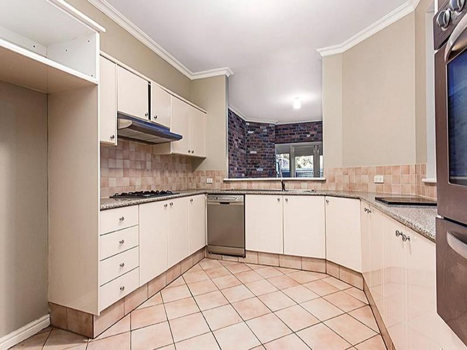 13 Bendall Street, Kensington, VIC 3031, Kensington - Thumbnail 6