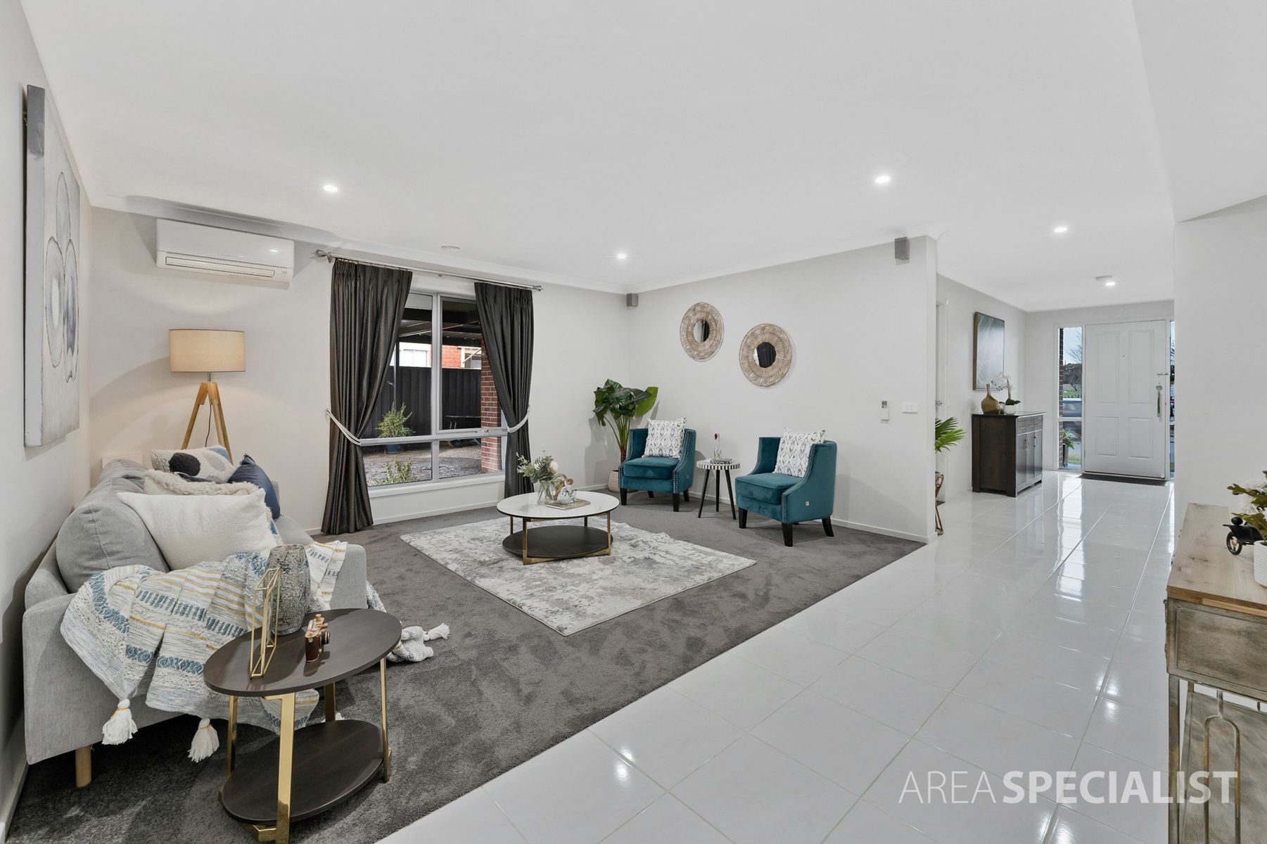 32A Springhill Drive, Cranbourne, VIC 3977, Cranbourne - Thumbnail 2