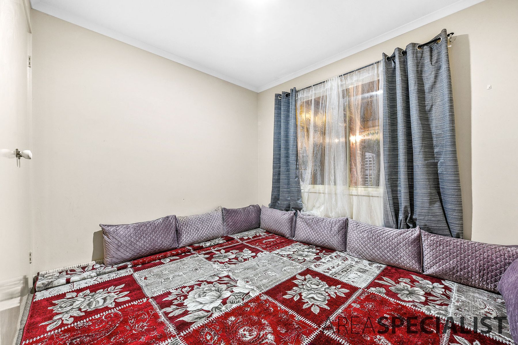 4 Ashton Court, Cranbourne, VIC 3977, Cranbourne - Thumbnail 4