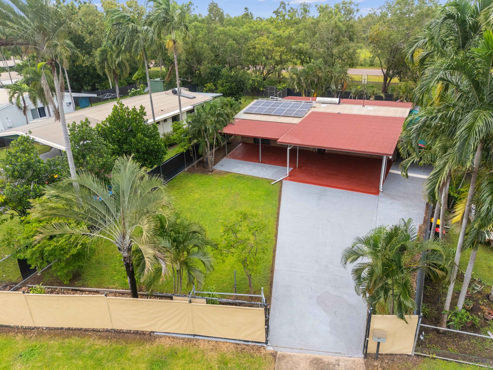 42 Cuthbertson Crescent, Moulden, NT 0830, Moulden - Thumbnail 2