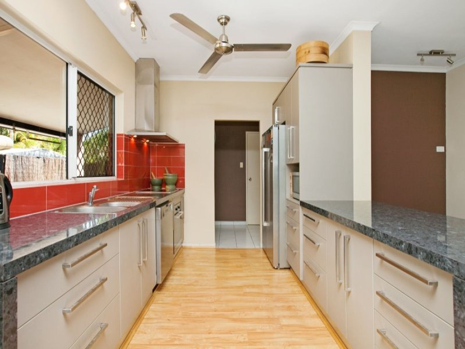 8 Favenc Court, Moulden NT 0830, Moulden - Thumbnail 3
