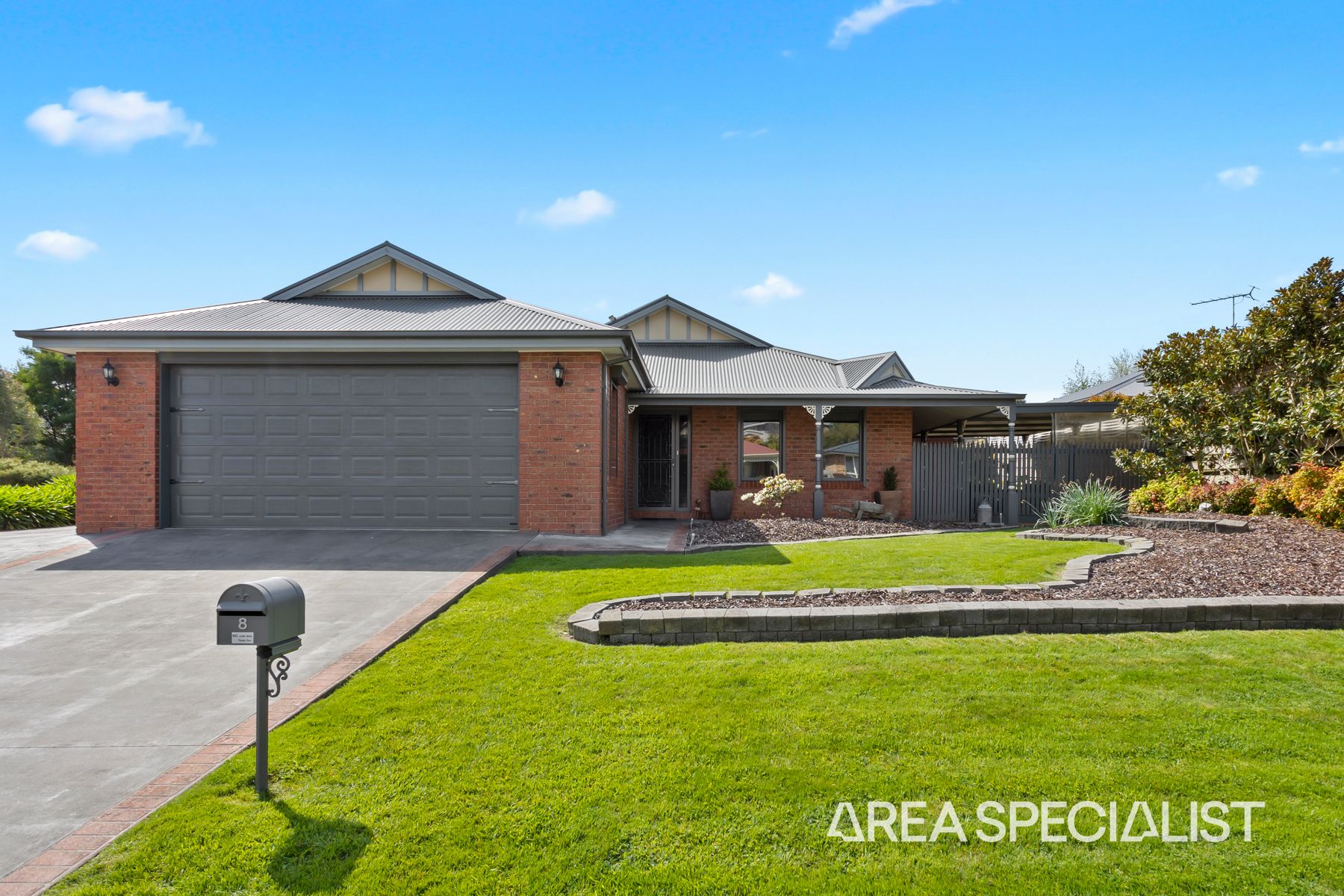 8 Woodford Place, Korumburra, VIC 3950, Korumburra - Thumbnail 2