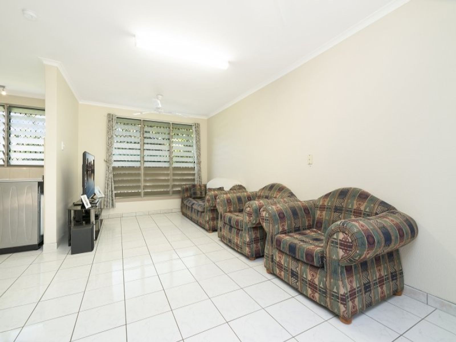 25 Carrington Street, Millner NT 0810, Millner - Thumbnail 4
