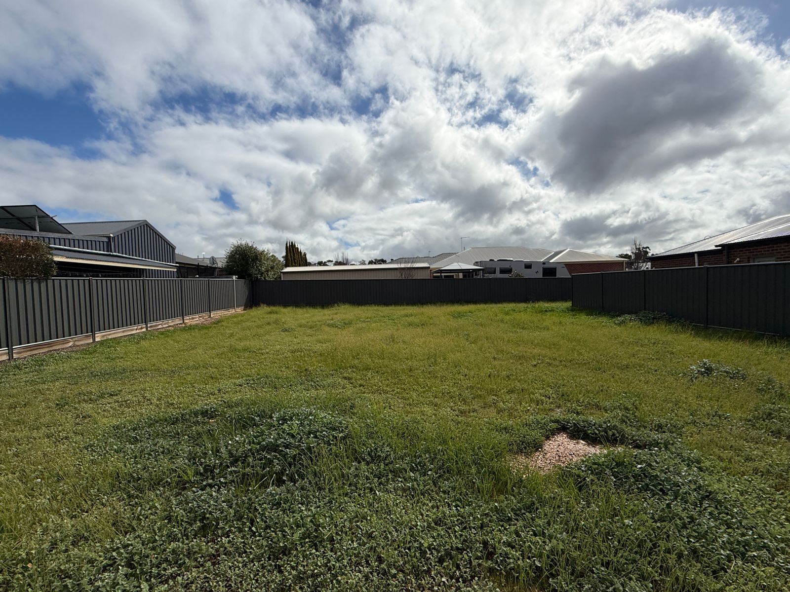 11 Central Court, Maryborough - Image 1