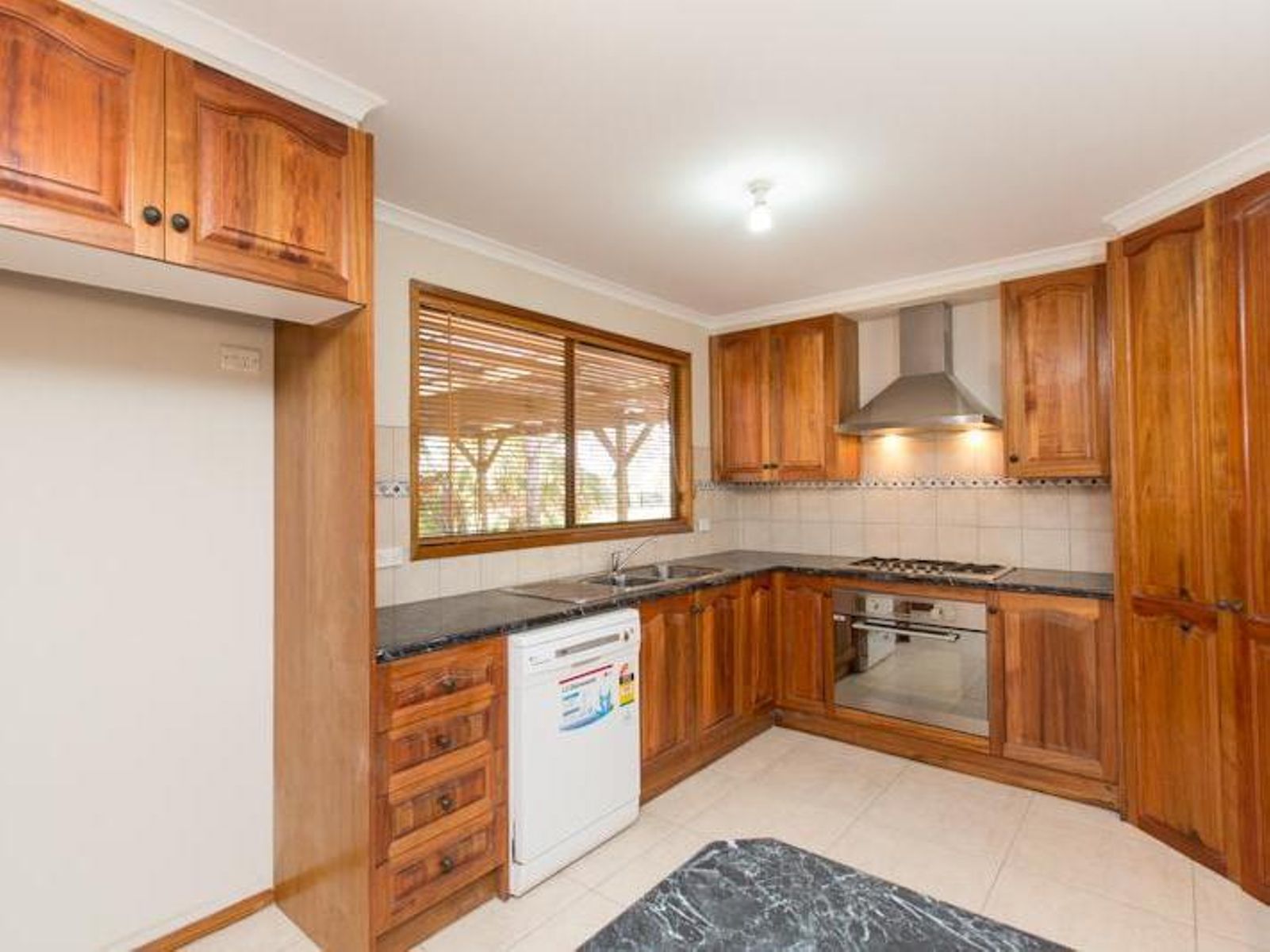 213 Oak Avenue, Mildura - Thumbnail 3