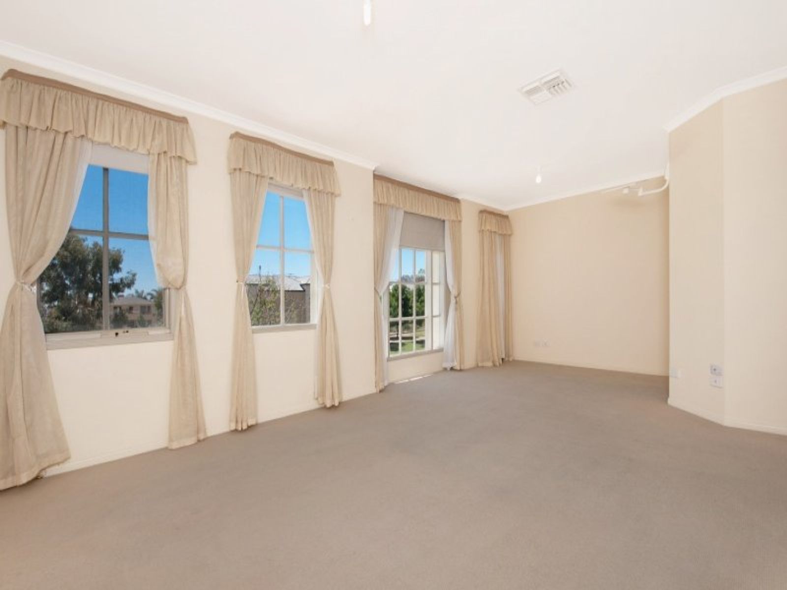 41 Parkview Drive, Mawson Lakes, SA 5095, Mawson Lakes - Thumbnail 6
