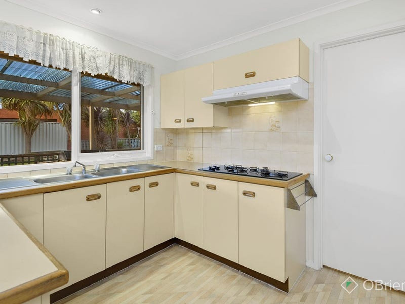 7 Robinvale Court, Endeavour Hills, VIC 3802, Endeavour Hills - Thumbnail 5