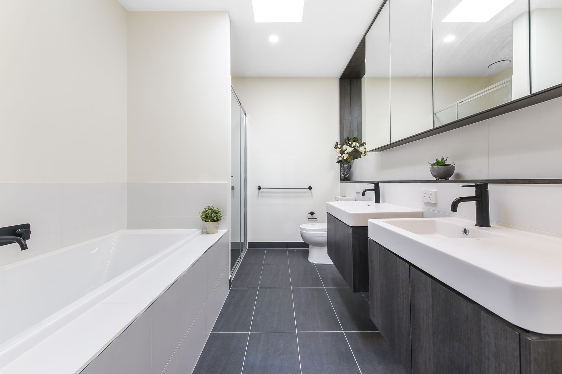 9 Benz Street, Noble Park, VIC 3174, Noble Park - Thumbnail 8