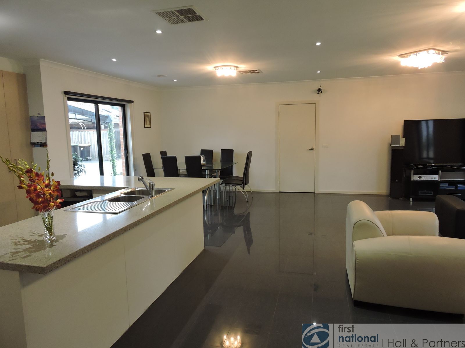 35 Kyla Avenue, Dandenong VIC 3175, Dandenong - Thumbnail 4