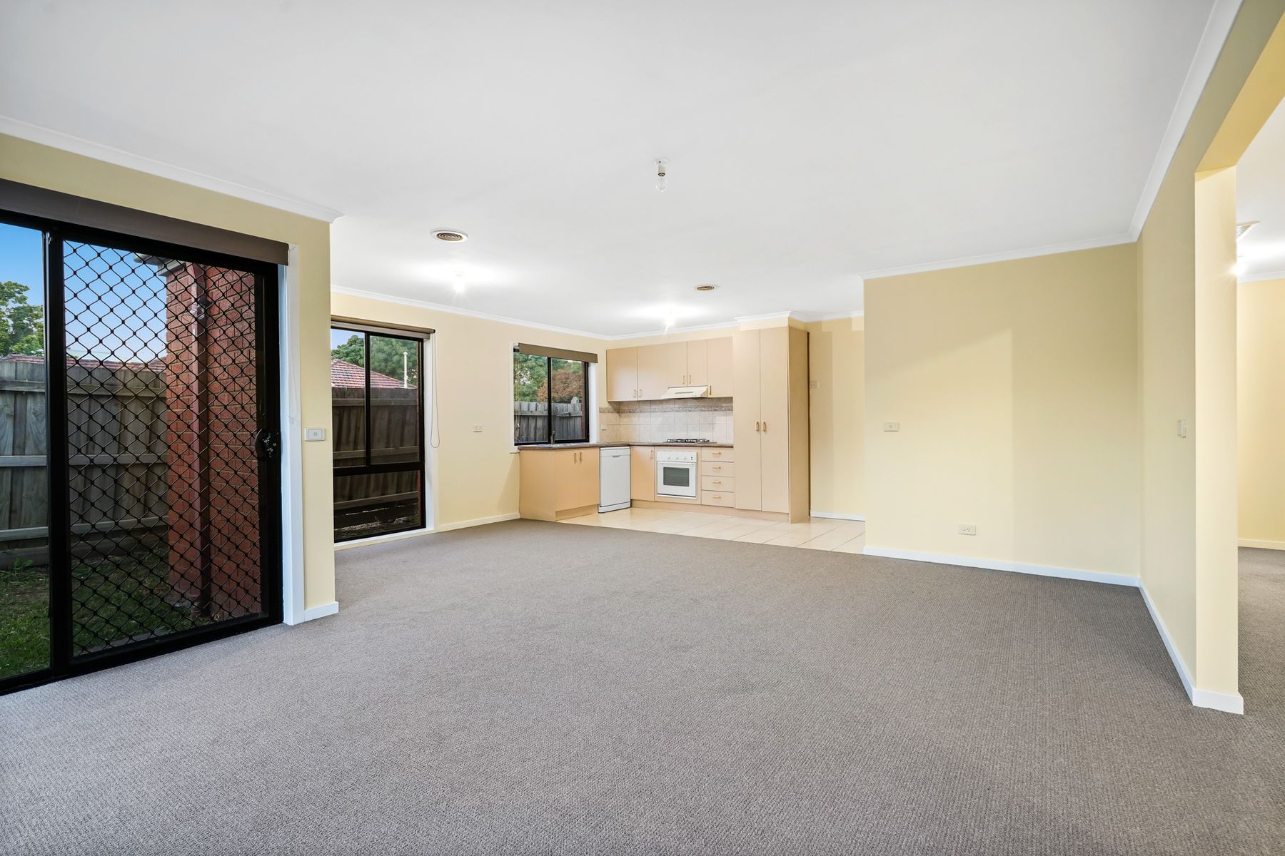 8/64, Dandenong - Thumbnail 5