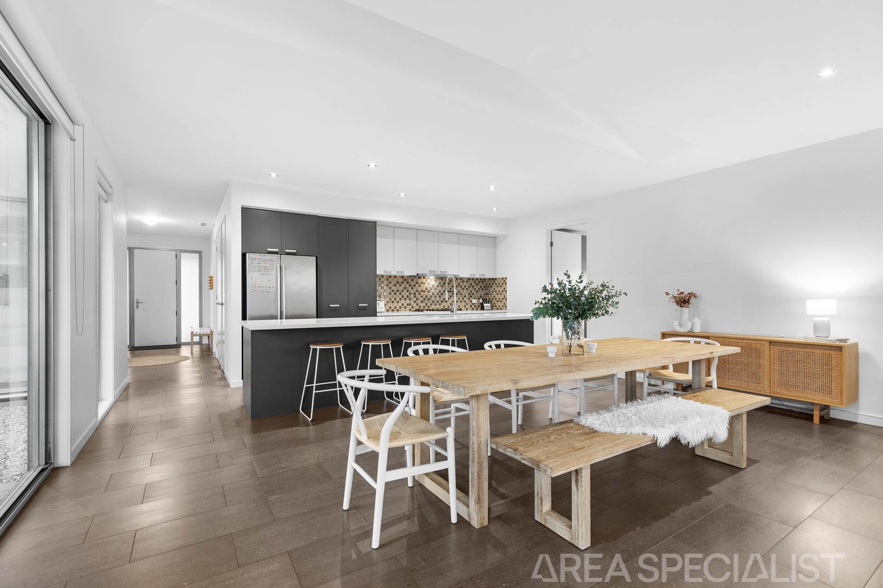 8 Spring Hill Road, Langwarrin, VIC 3910, Langwarrin - Thumbnail 4
