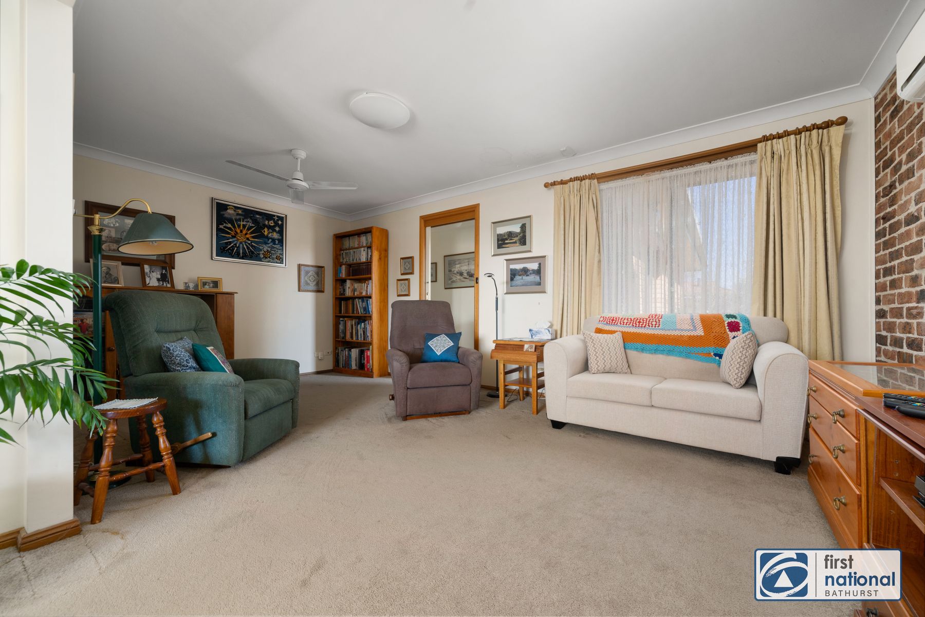 6 Crawford Crescent, Windradyne NSW 2795, Windradyne - Thumbnail 2