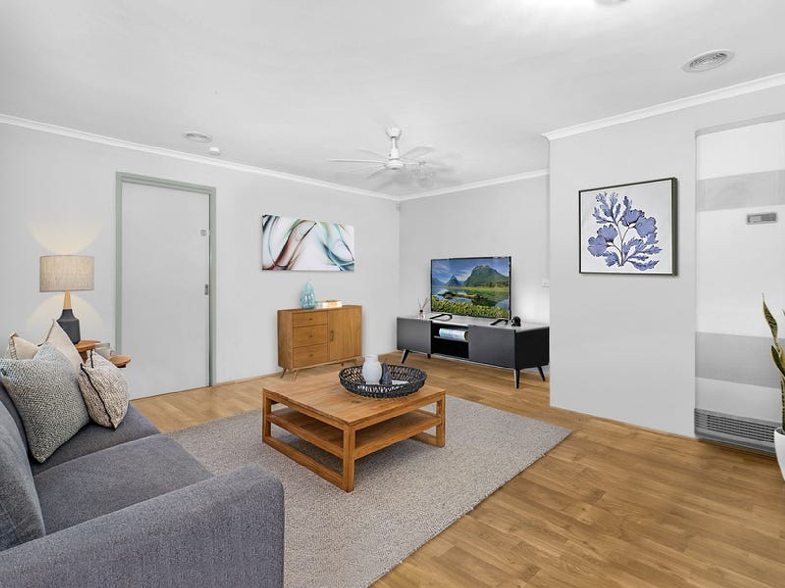 35 Hawking Avenue, Hampton Park, VIC 3976, Hampton Park - Thumbnail 3