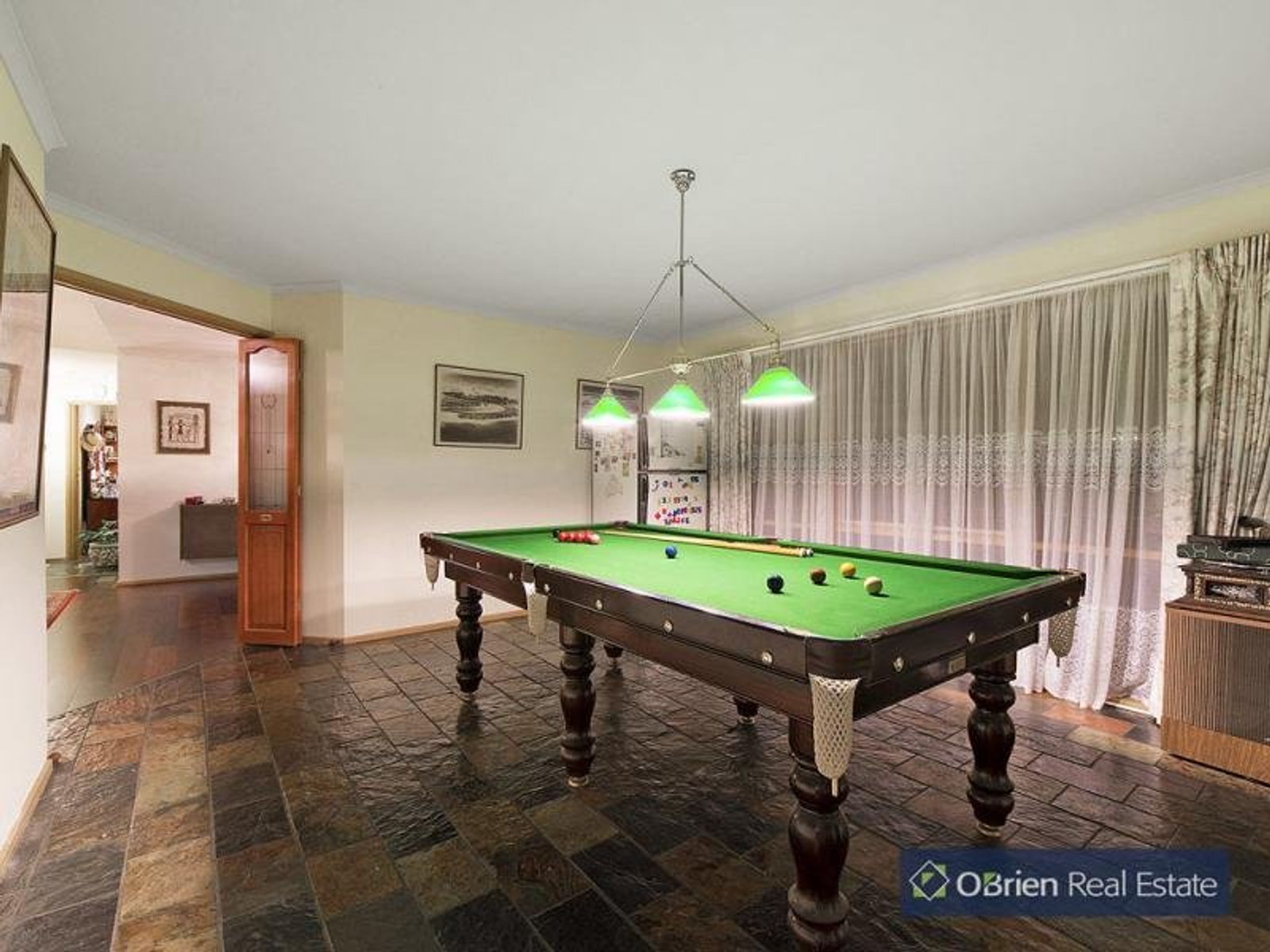 4 Paran Close, Endeavour Hills, VIC 3802, Endeavour Hills - Thumbnail 4