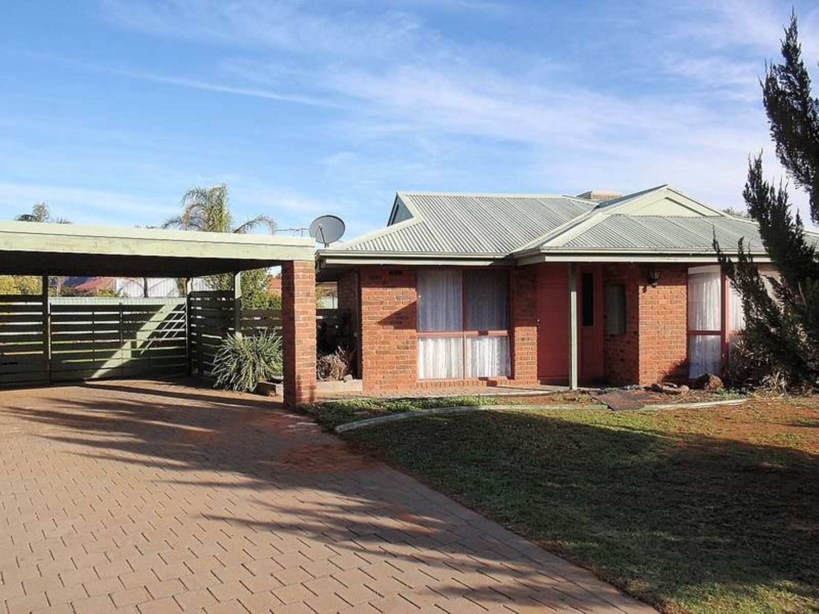 3 Amy Court
