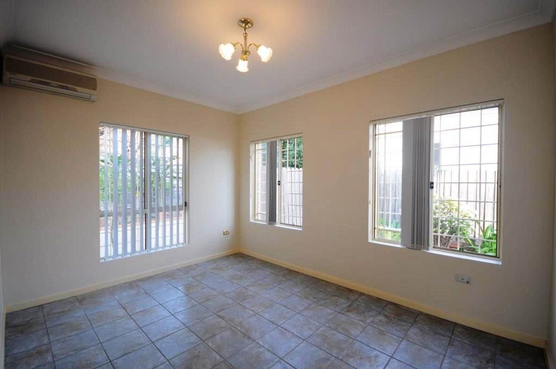 18A Elsinore Street, Merrylands NSW 2160, Merrylands - Thumbnail 3