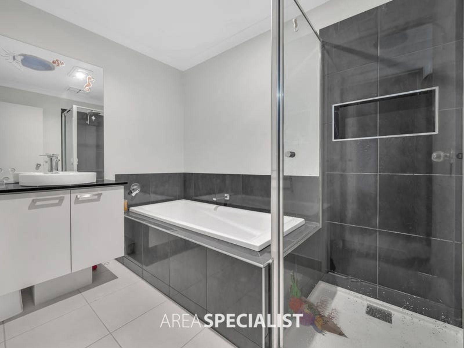 46 Limandus Crescent, Cranbourne South, VIC 3977, Cranbourne South - Thumbnail 7