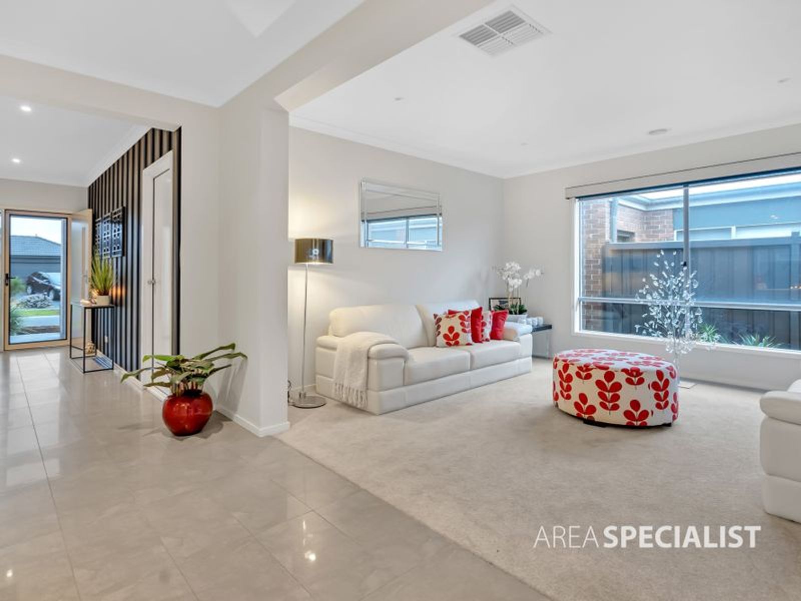 12 SEBAGO TCE, Cranbourne North, VIC 3977, Cranbourne North - Thumbnail 5