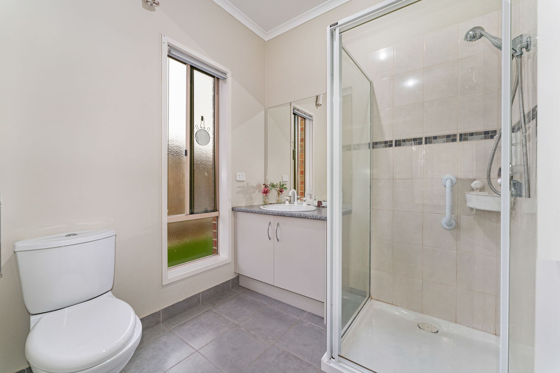 8 Earlston Place, Craigieburn, VIC 3064, Craigieburn - Thumbnail 5