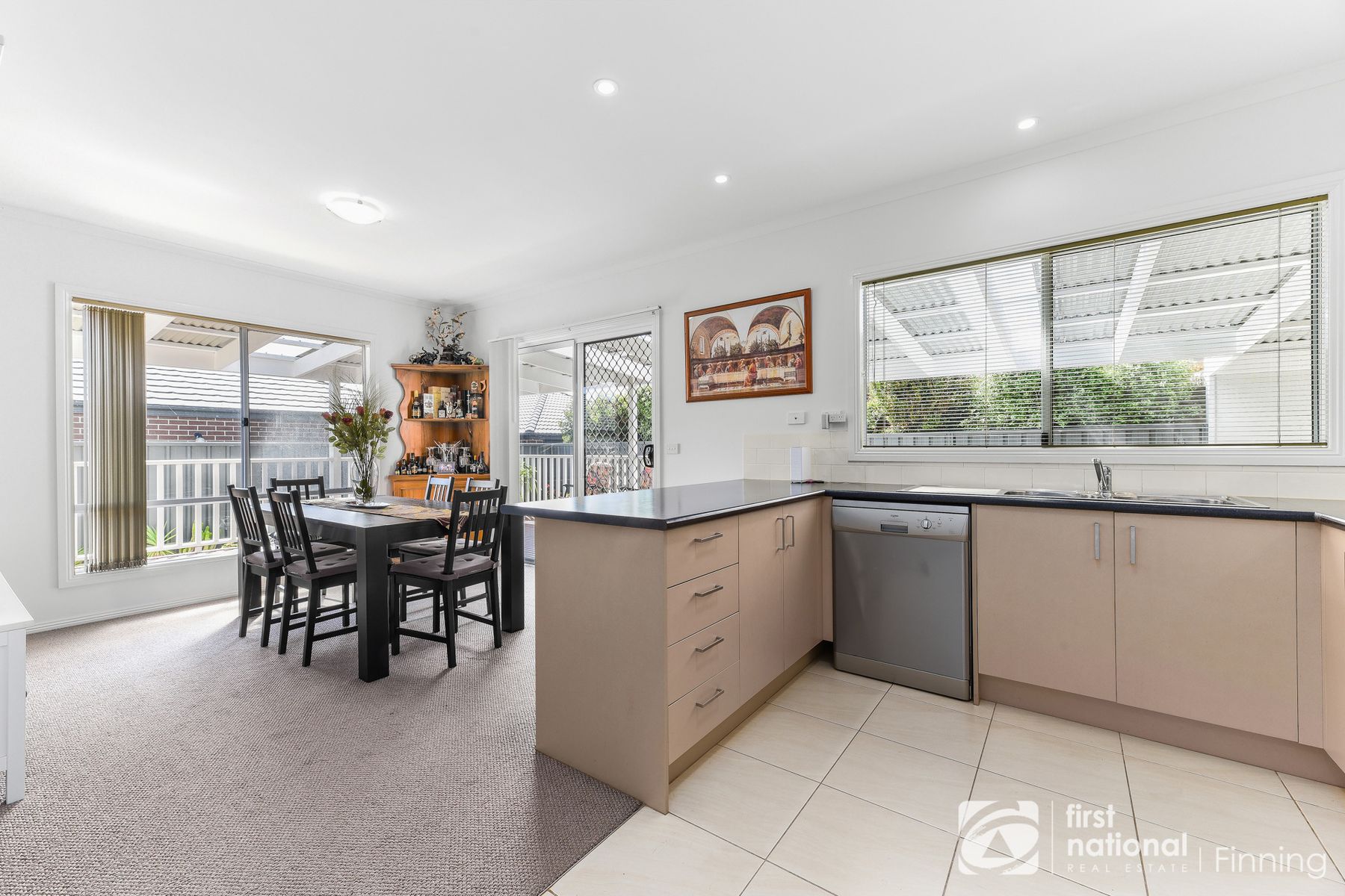 43/45 Annabella Street, Cranbourne East VIC 3977, Cranbourne East - Thumbnail 6