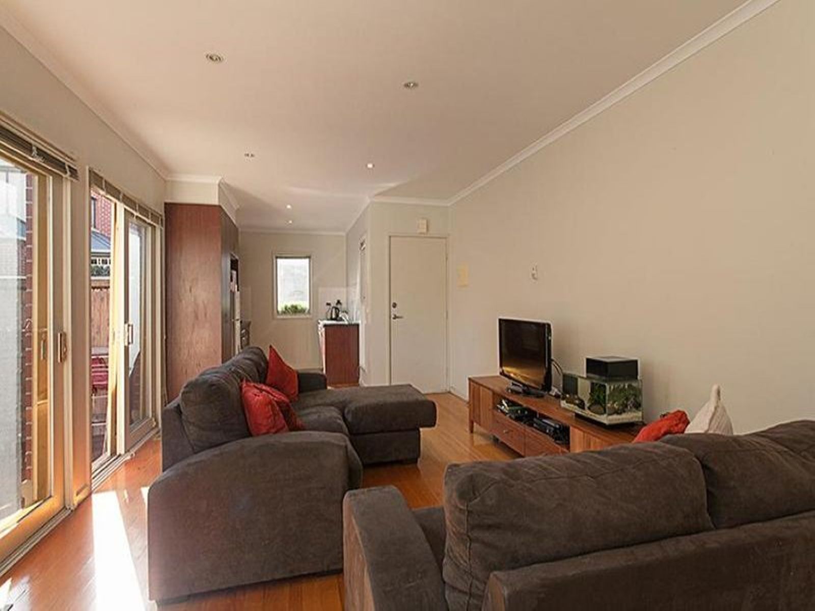 3/367 Napier Street,, Strathmore - Thumbnail 4