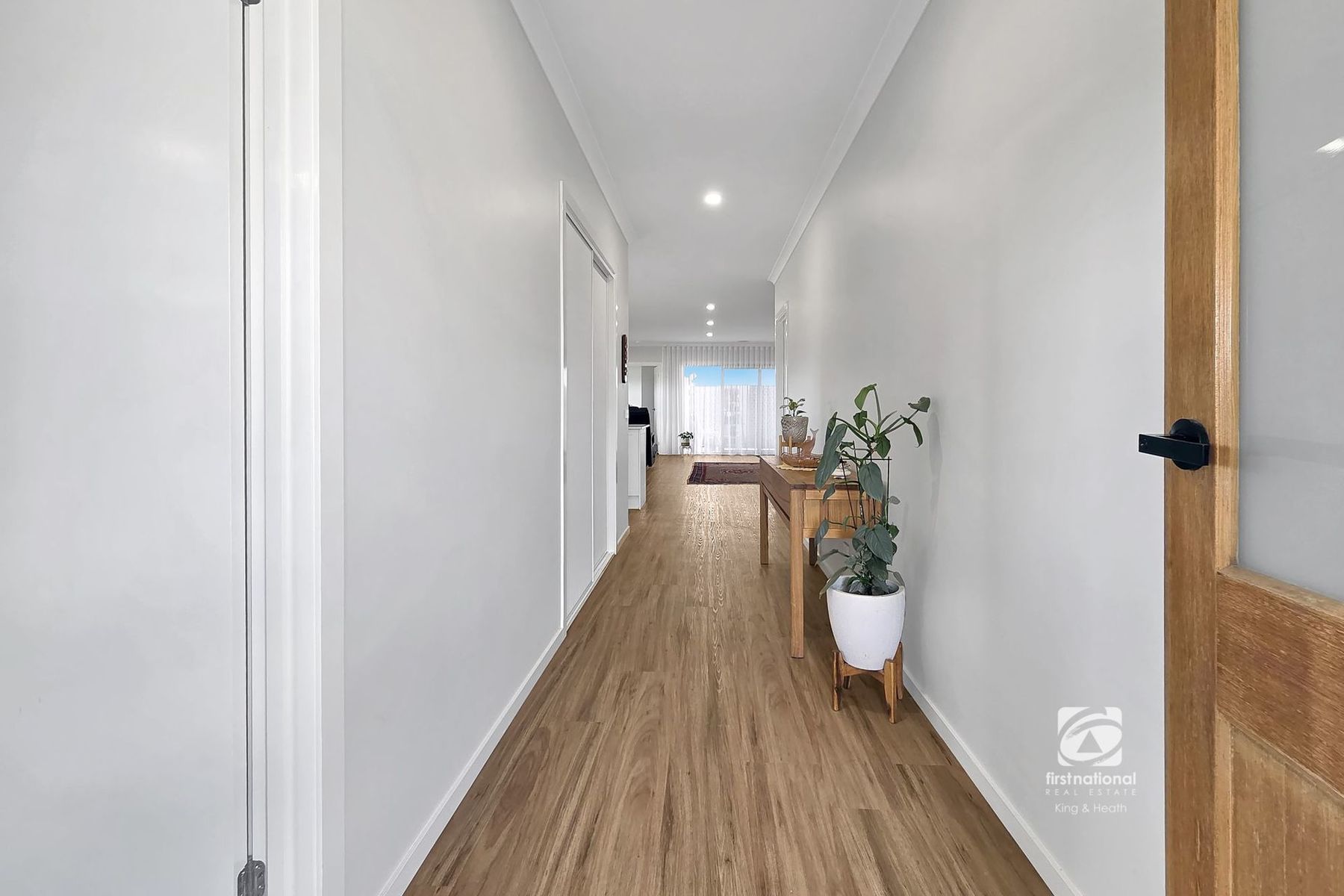 4 Hueton Place, Lucknow VIC 3875, Lucknow - Thumbnail 2