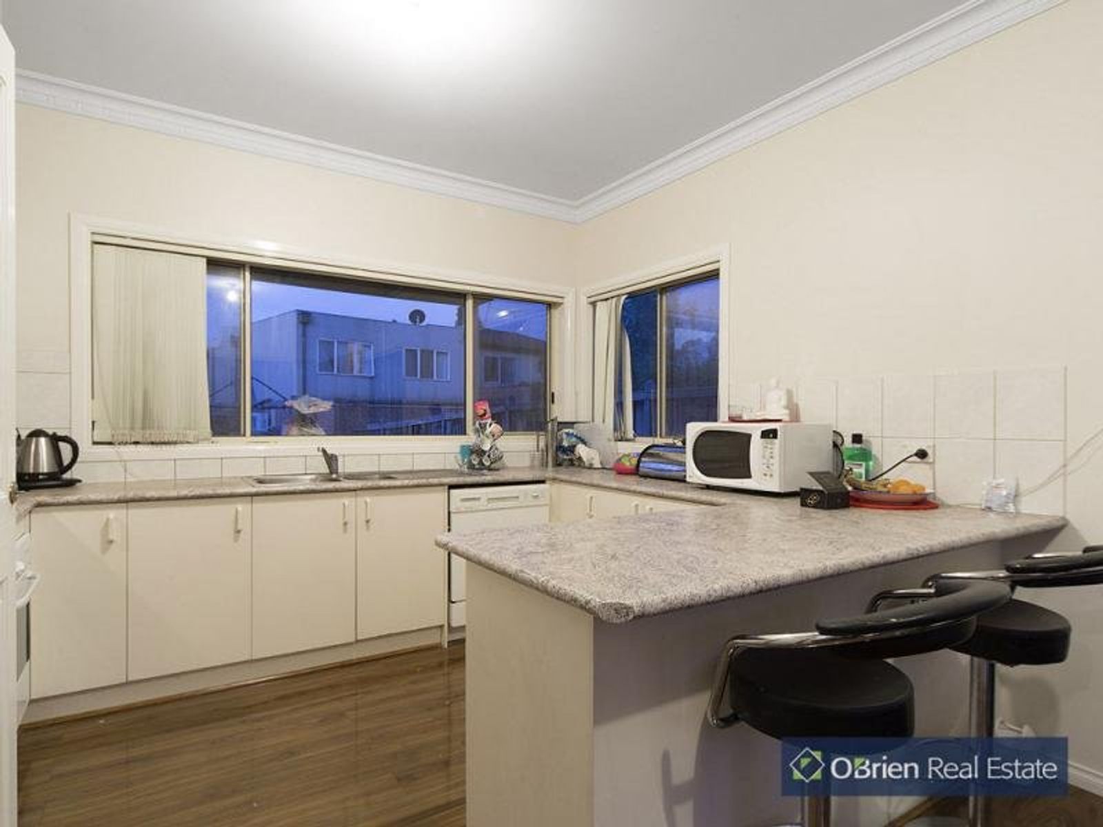 2A Carnation Court, Endeavour Hills, VIC 3802, Endeavour Hills - Thumbnail 3
