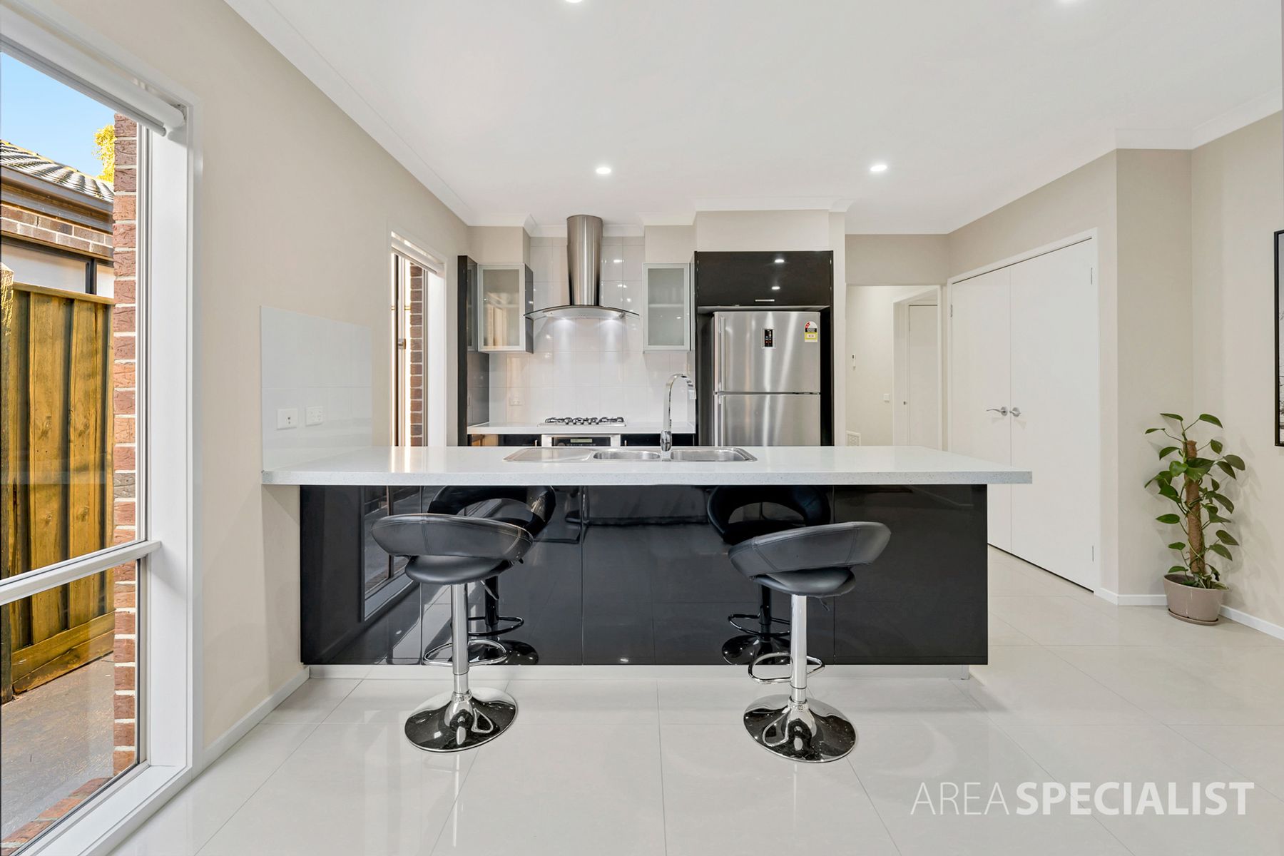 9 Stanford Street, Cranbourne West, VIC 3977, Cranbourne West - Thumbnail 5
