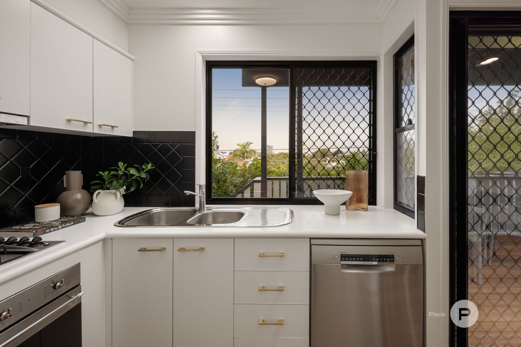 47 Zig Zag Street, Red Hill - Thumbnail 7