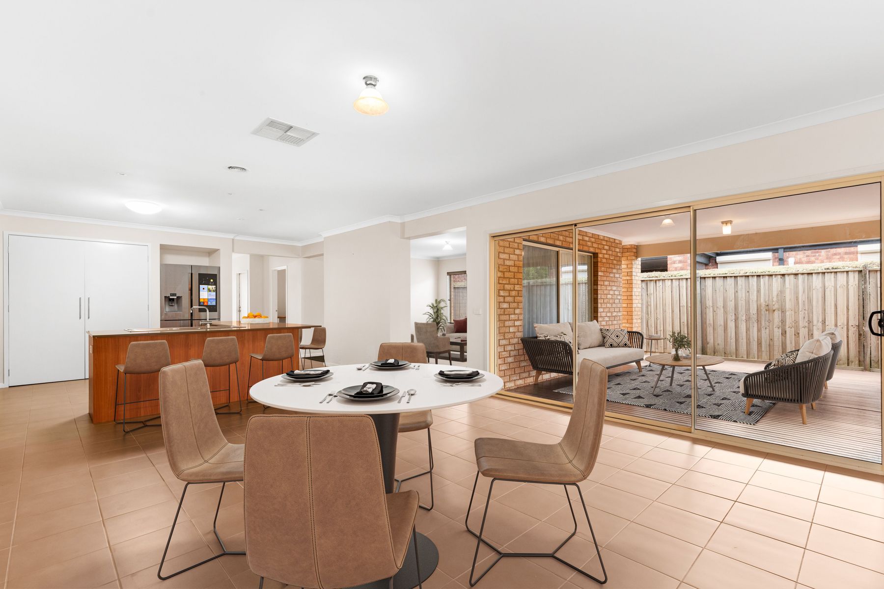 5 Hyacinth Place, Point Cook VIC 3030, Point Cook - Thumbnail 5