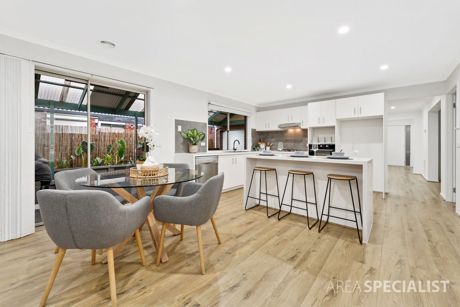 20 Cato Parkway, Lynbrook, VIC 3975, Lynbrook - Thumbnail 8