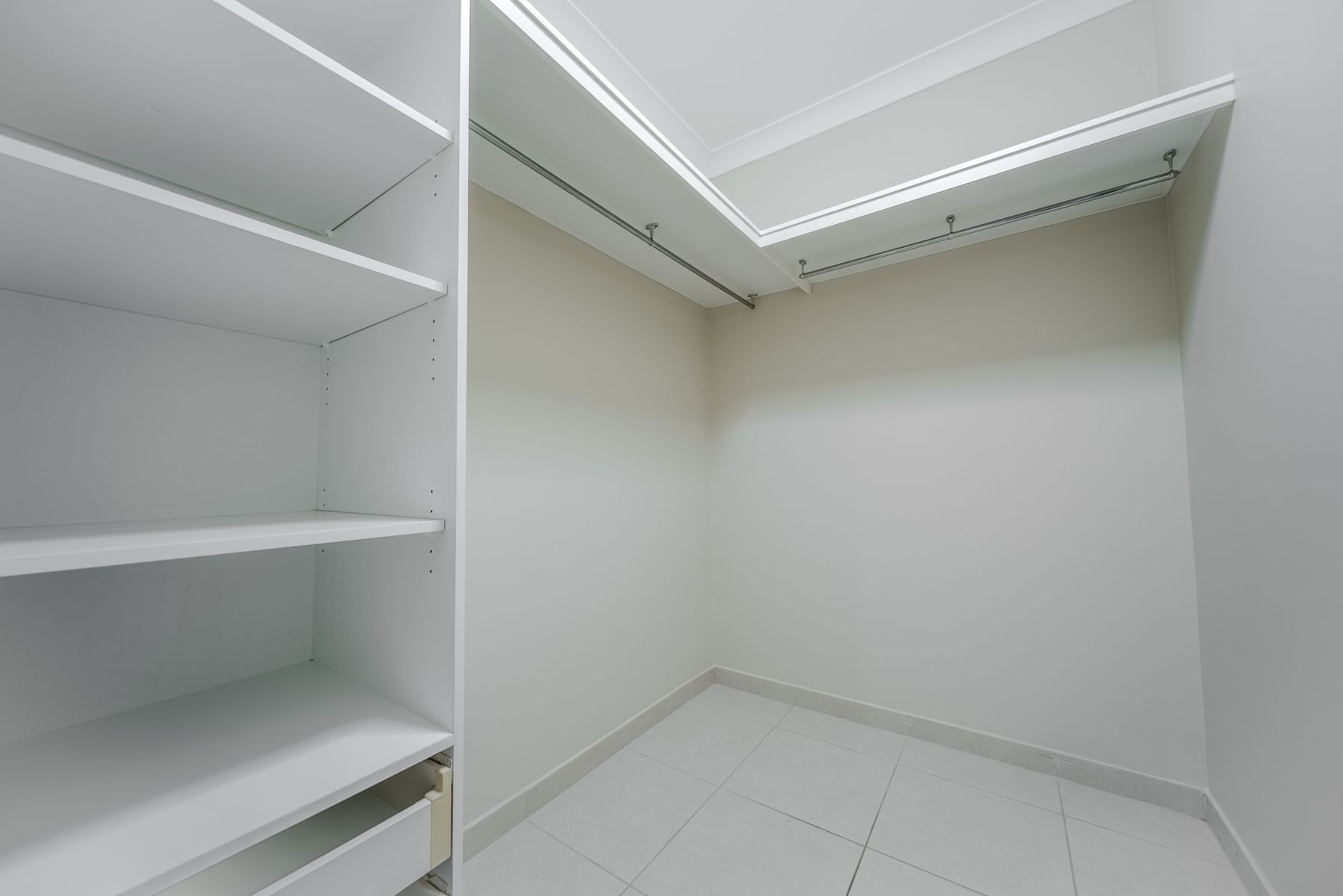 7 Delissaville Place, Rosebery NT 0832, Rosebery - Thumbnail 7