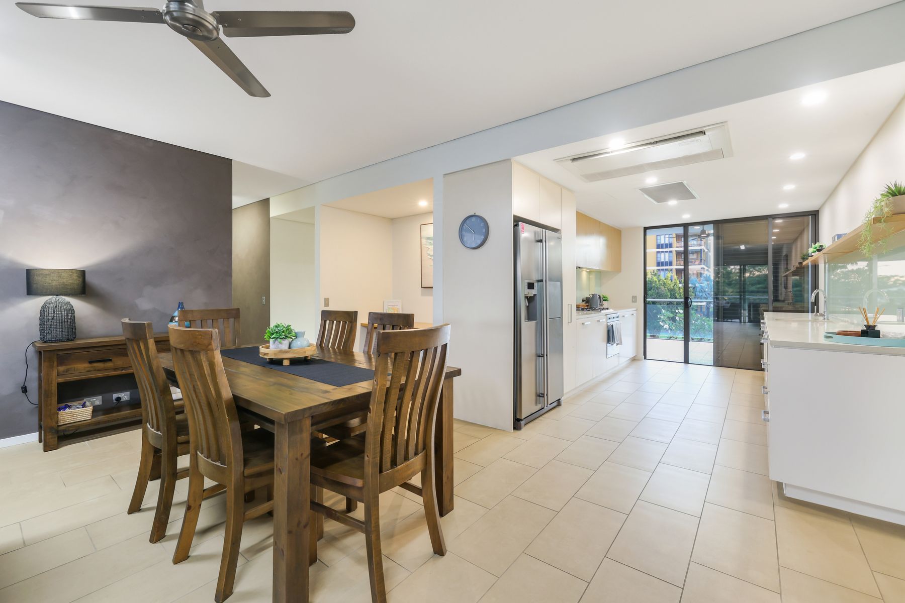 221/19B Kitchener Drive, Darwin City NT 0800, Darwin City - Thumbnail 2